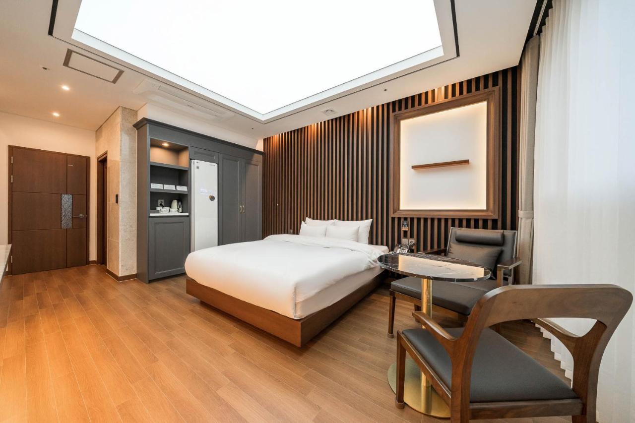 Hotel Demer Мокпхо Екстер'єр фото