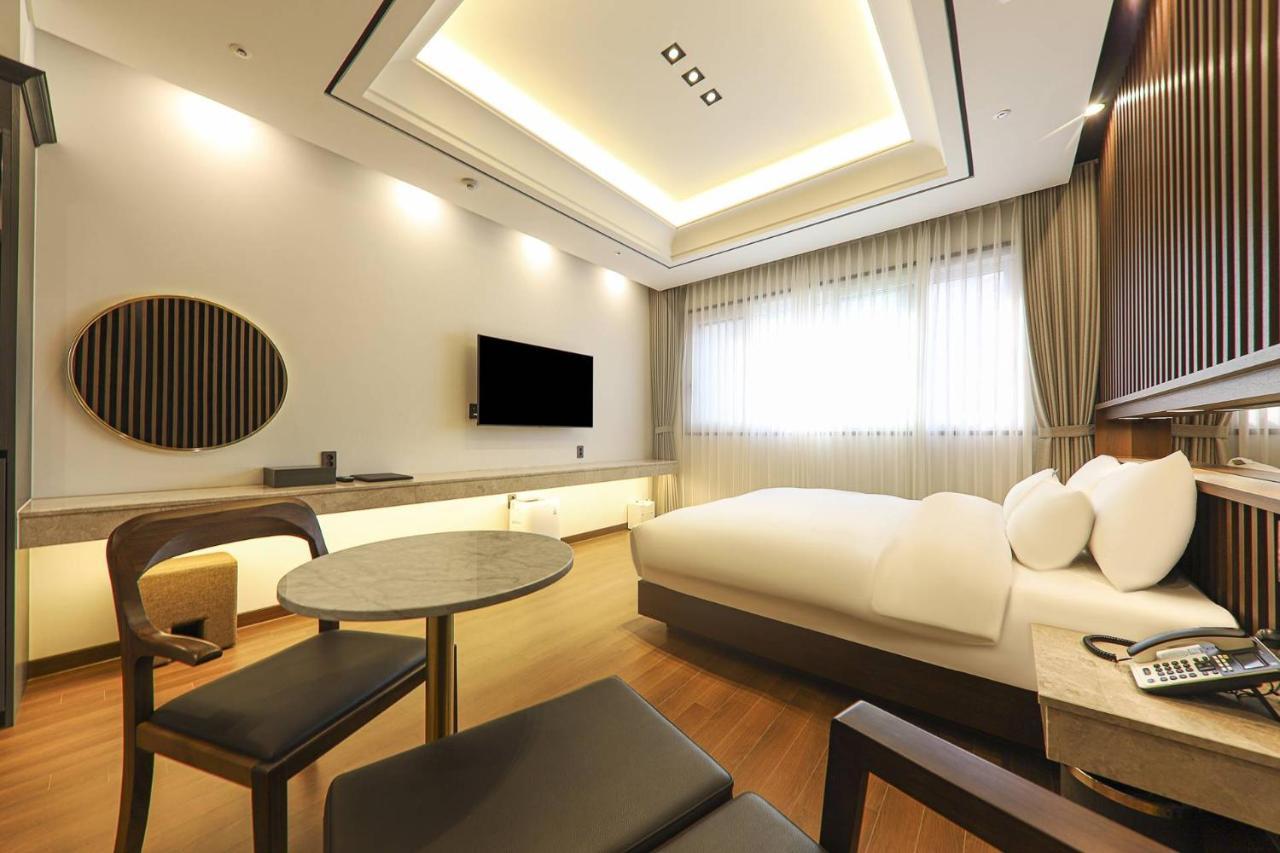 Hotel Demer Мокпхо Екстер'єр фото