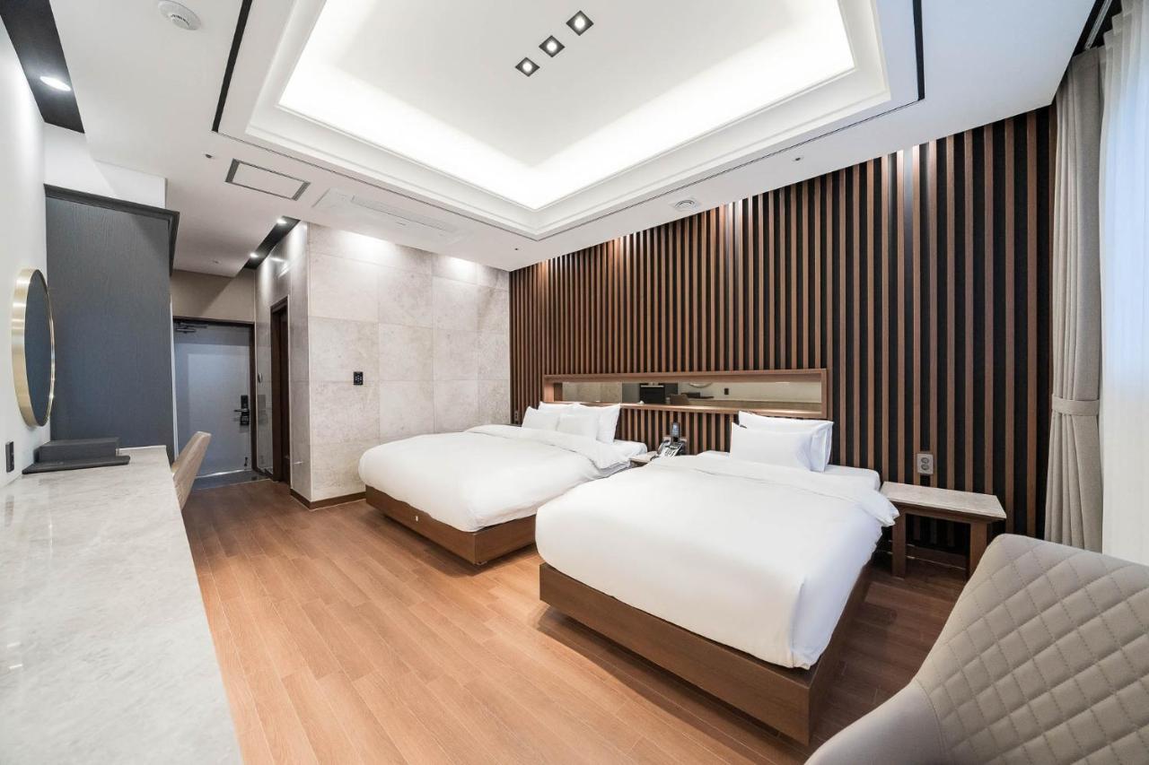 Hotel Demer Мокпхо Екстер'єр фото